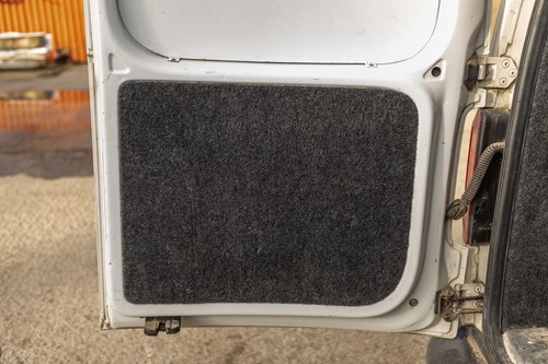 Caddy barn door carpeted - vw,