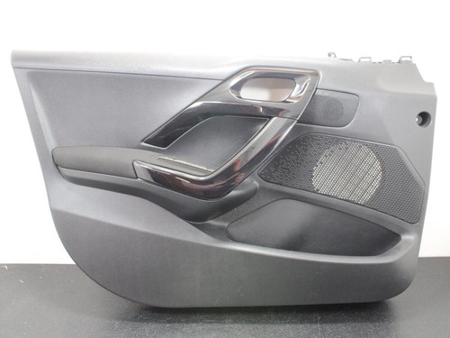 Peugeot 208 door - door, right