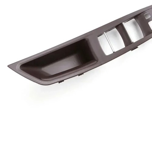 Front inner door panel - inner, handle